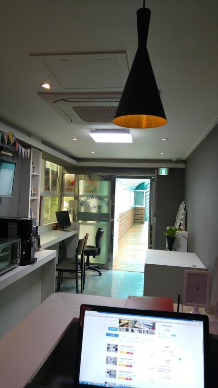 Embassy Guesthouse Itaewon Seúl Exterior foto